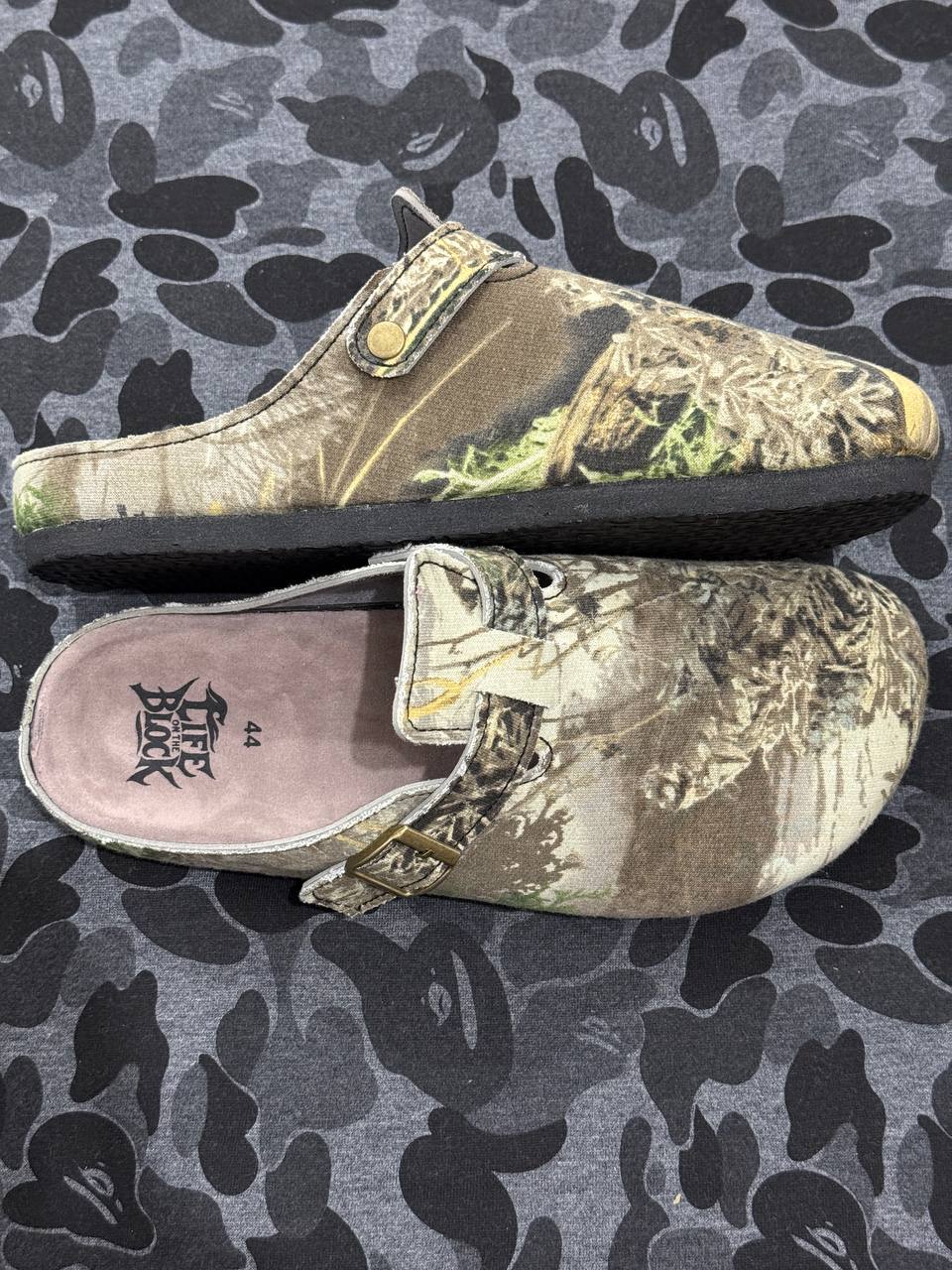 CLOGS ''REAL TREE'' LIGHT COLOR