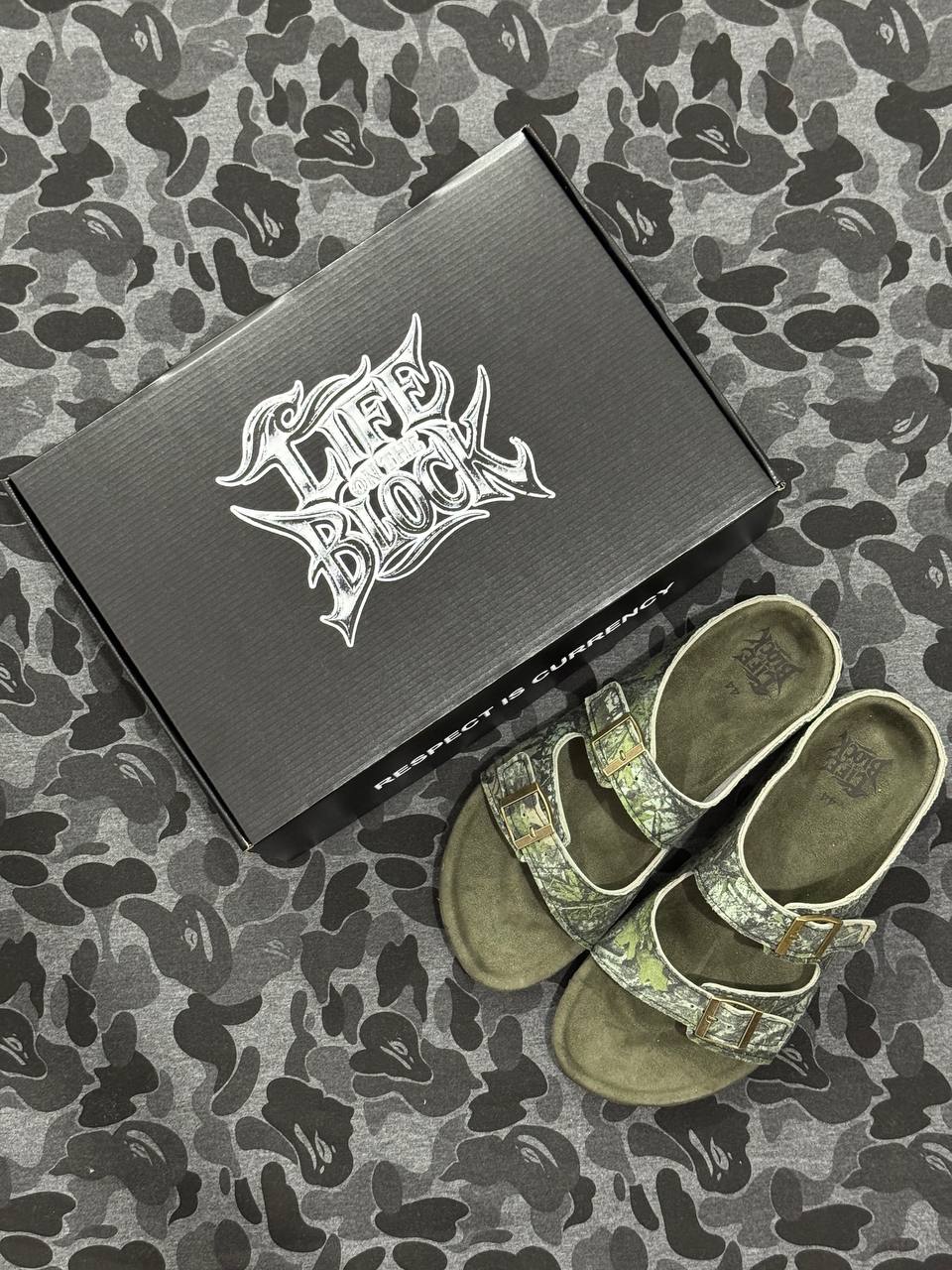 BUCKLE SANDALS ''REAL TREE'' DARK